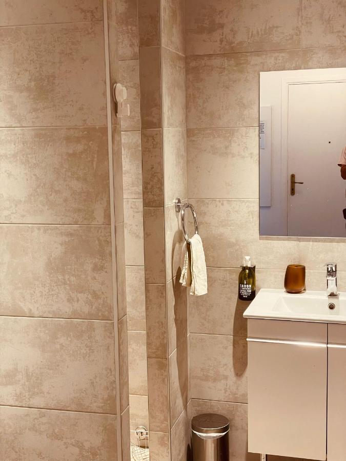 Appartement Cosy T2 - 4 Personnes -Proche De La Mer Marsella Exterior foto